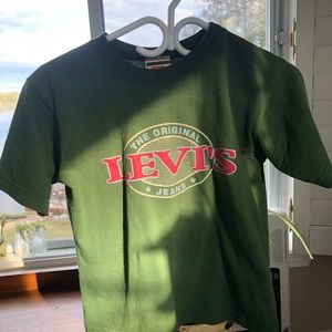 Levi’s T-shirt